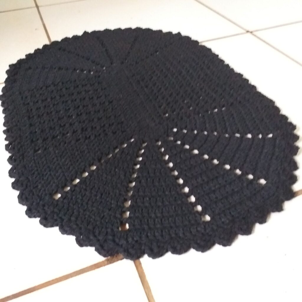 Tapete de Crochê Preto