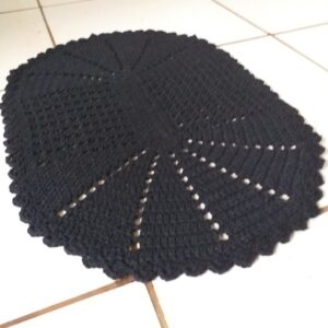 Tapete de Crochê Preto