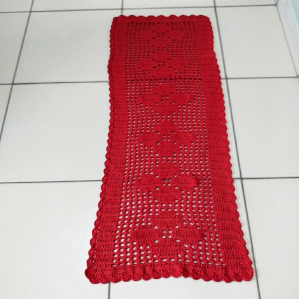 Passadeira de Crochê Rosas Vermelho