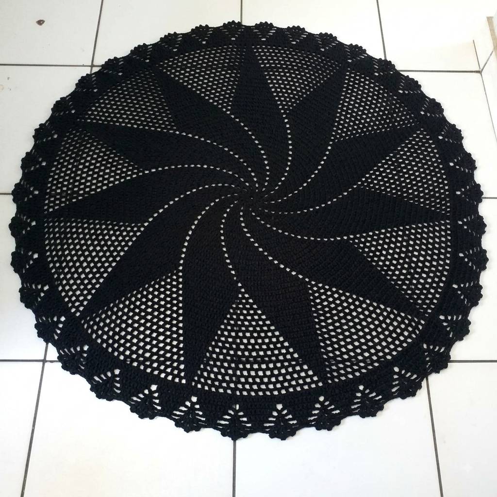 Tapete de Crochê Redondo 1,60m Preto