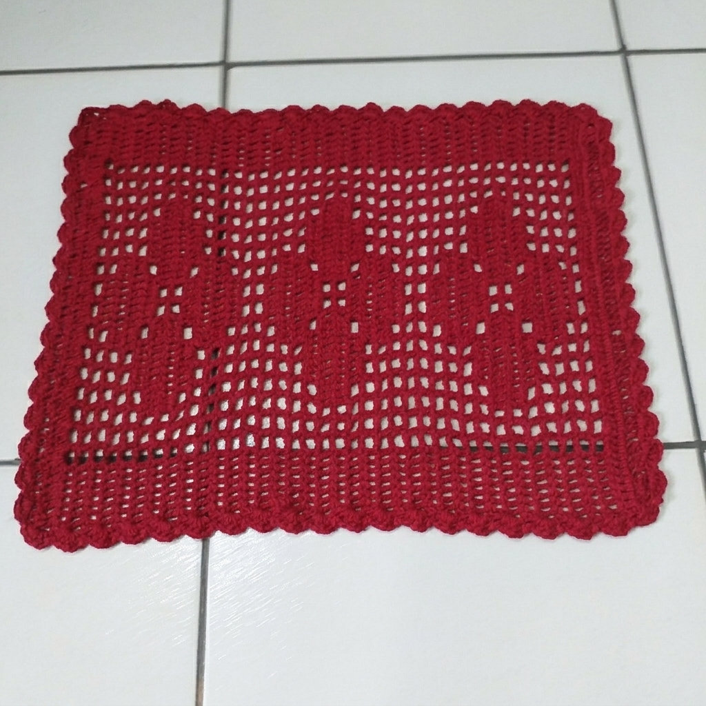 Tapete de Crochê Retangulo Rosas Vermelho